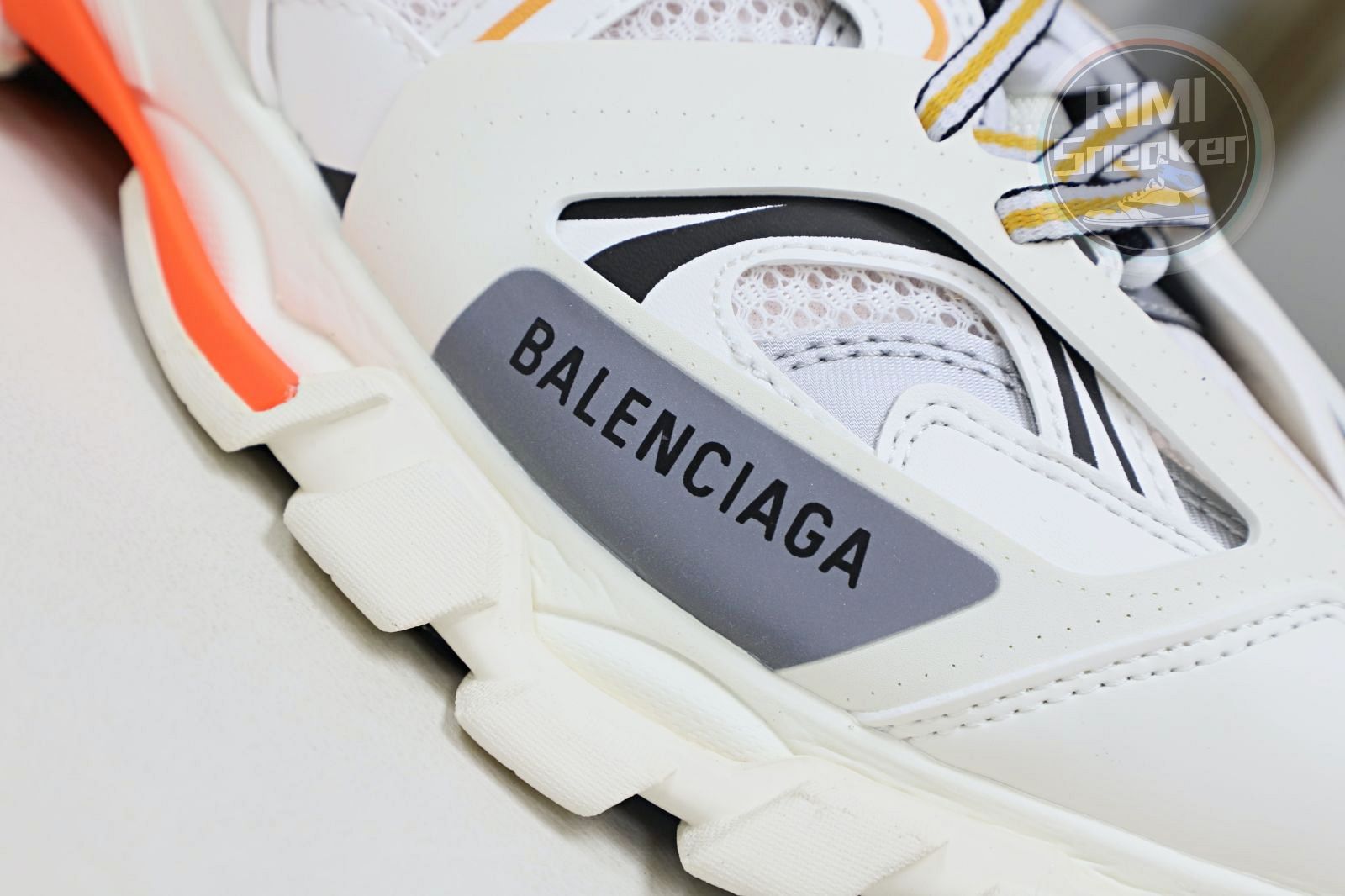 Balenciaga BLGA  Track（LED）
