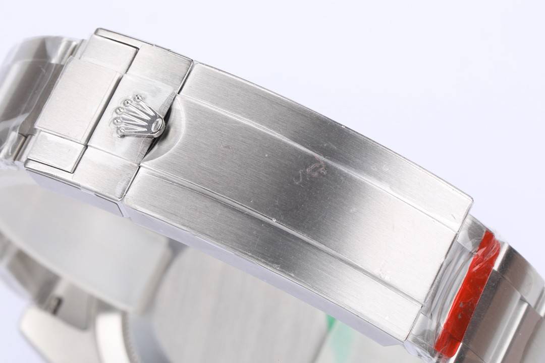 Rolex Submariner 41 Series Men