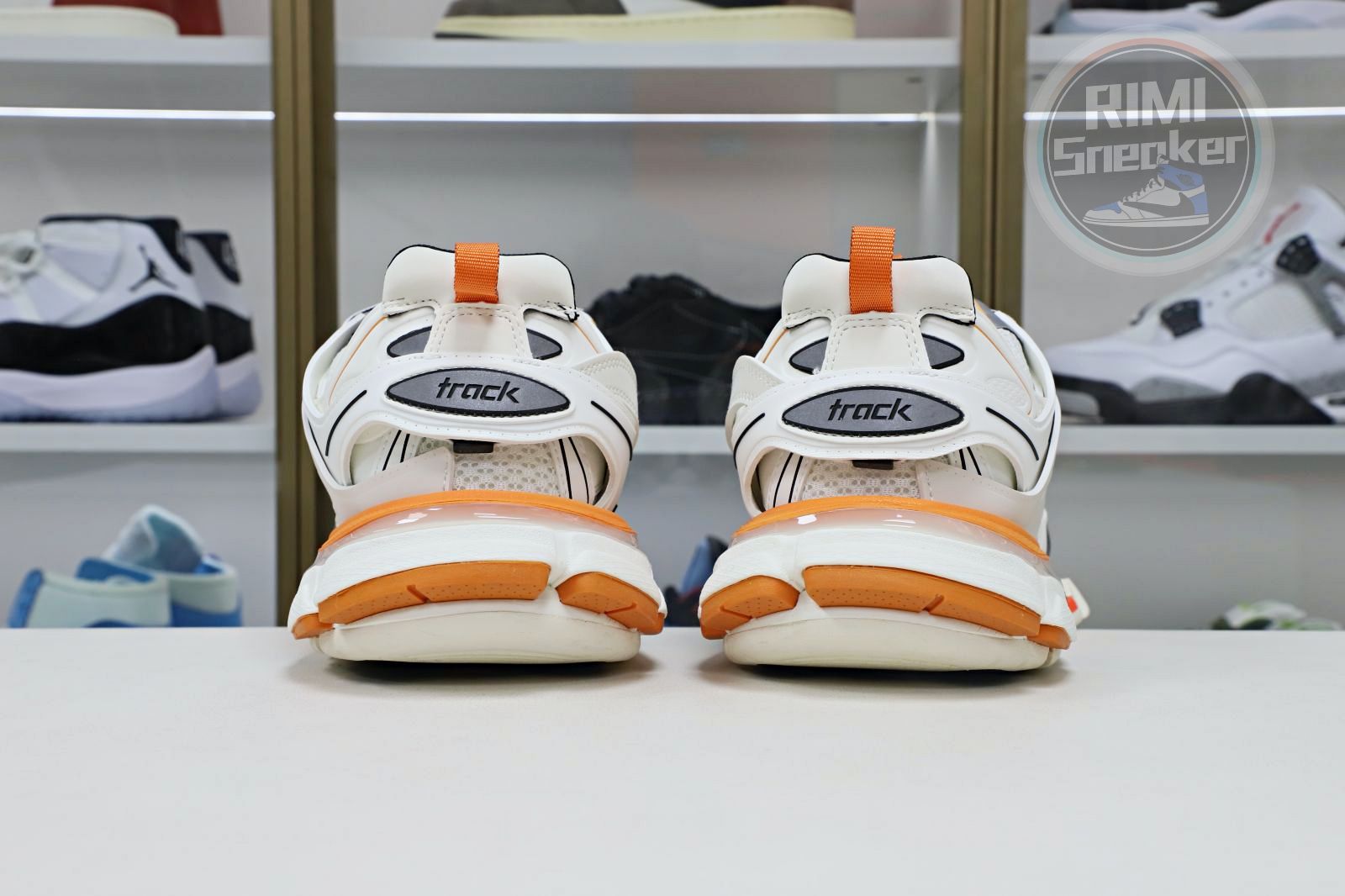 Balenciaga BLGA  Track（LED）