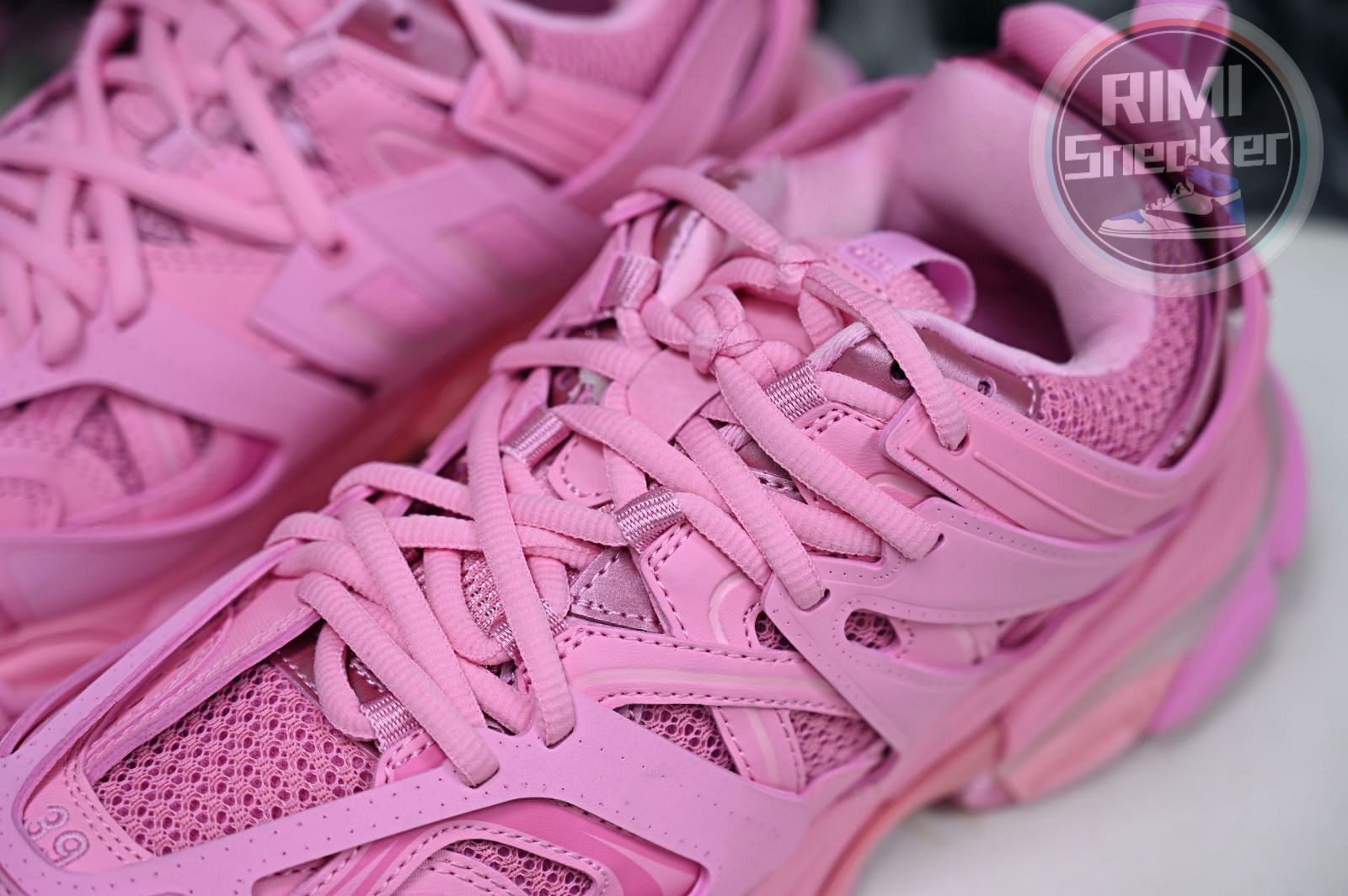 Balenciaga BLGA  Track（LED）