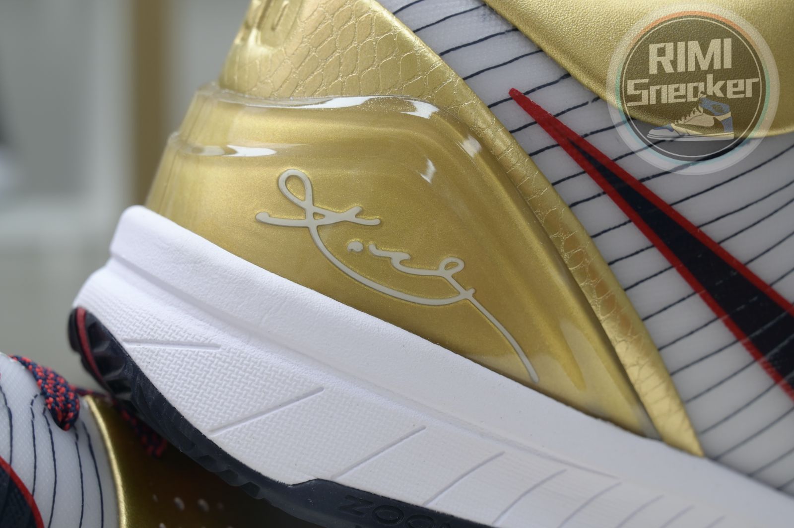 Nike Zoom Kobe 4 Protro "Gold Medal"