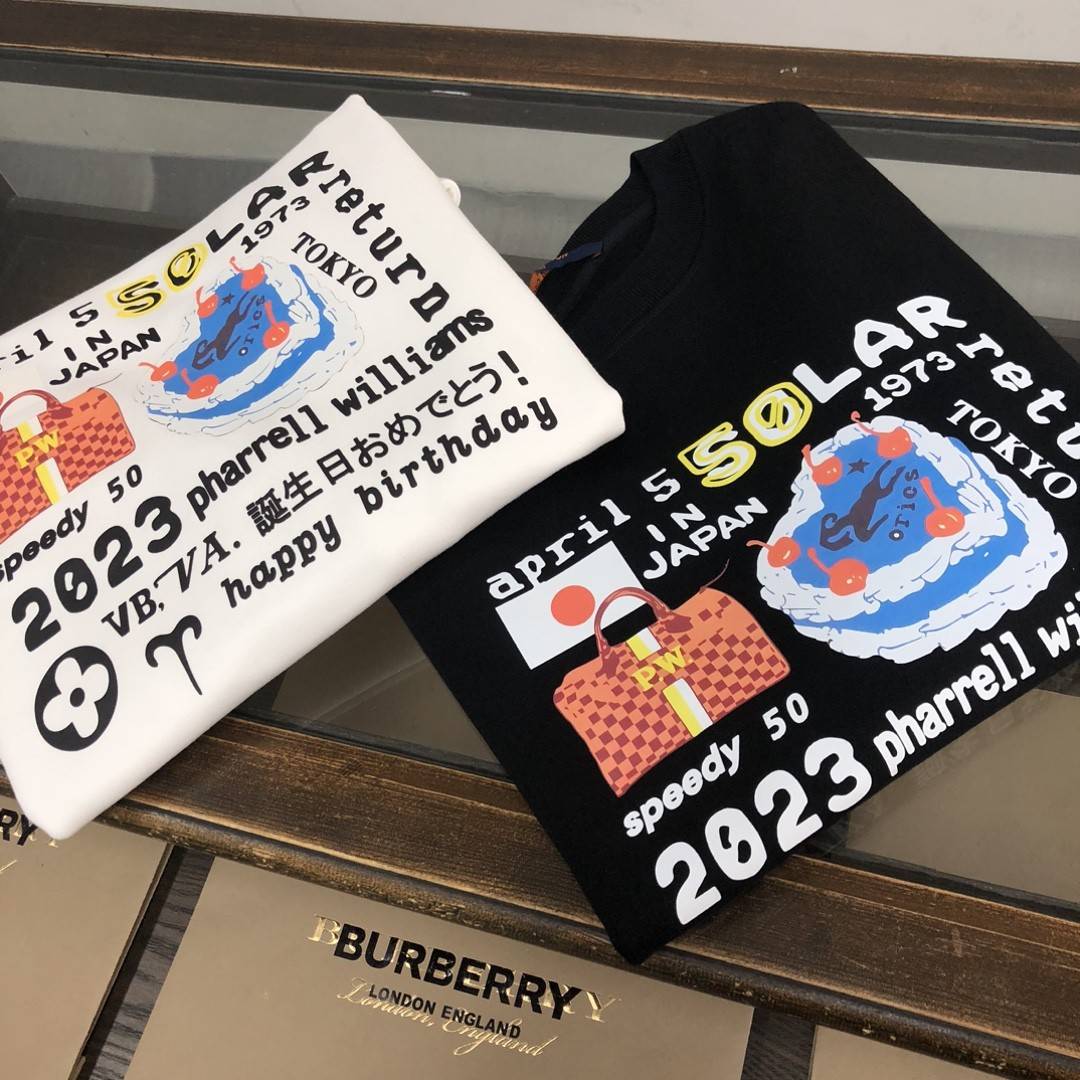 Louis Vuitton 2023 new autumn and winter couples style round neck sweatshirt