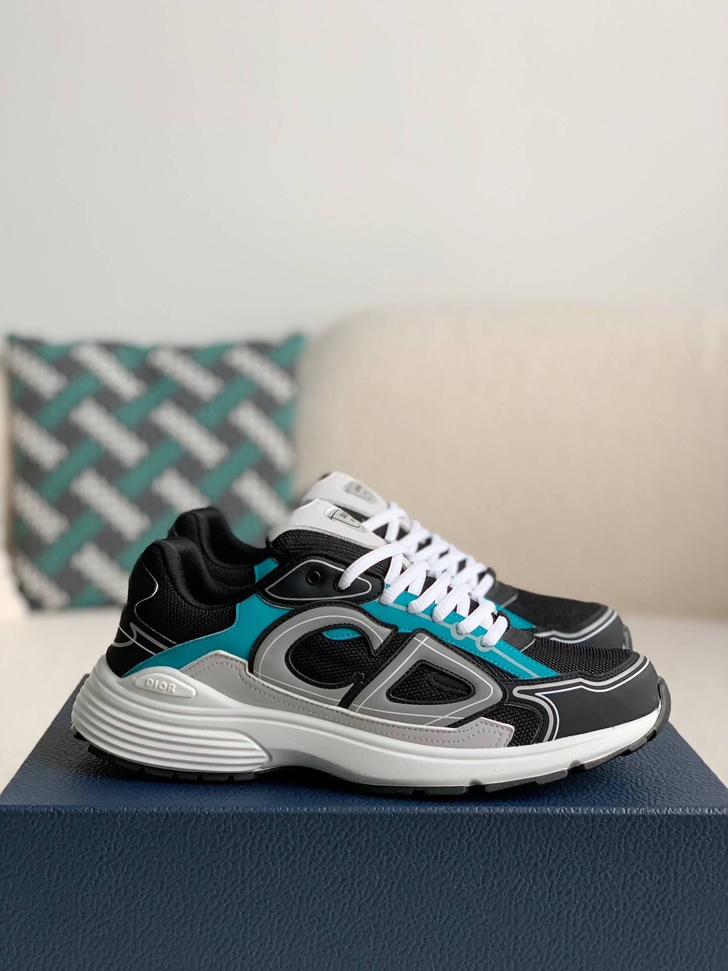 D*OR NEW ARRIVAL B30 Clunky Sneaker