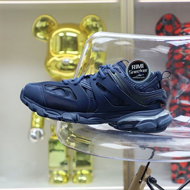 Balenciaga BLGA  Track（LED）