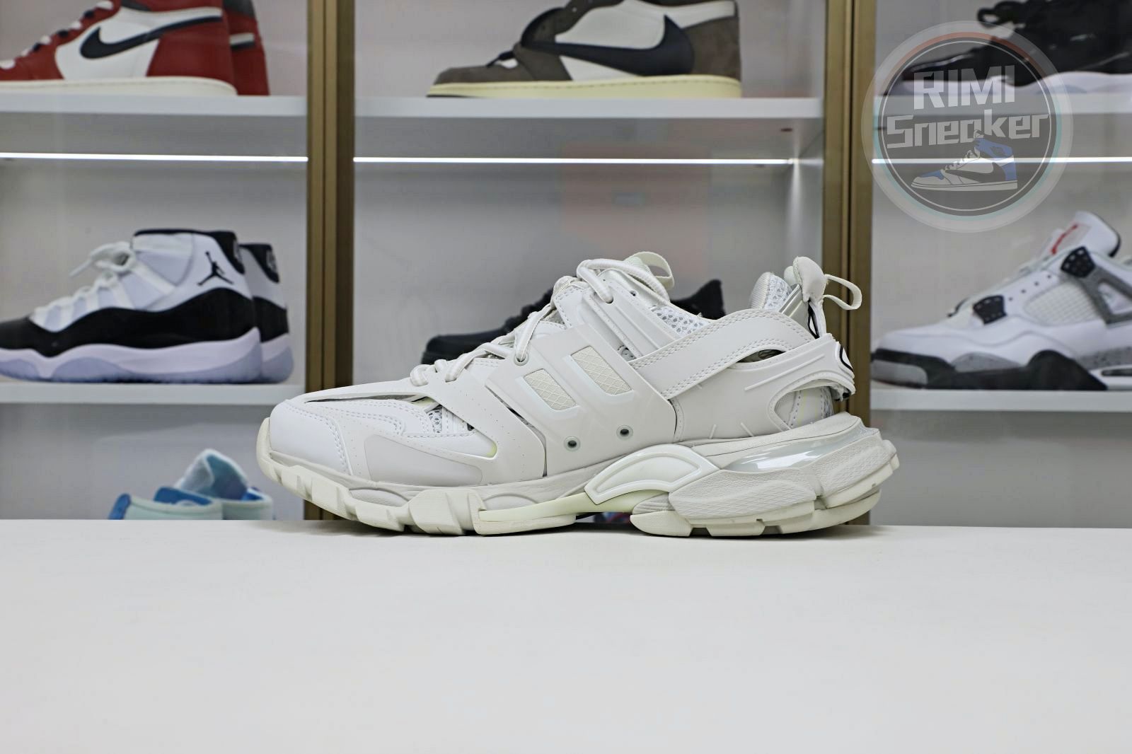 Balenciaga BLGA  Track（LED）