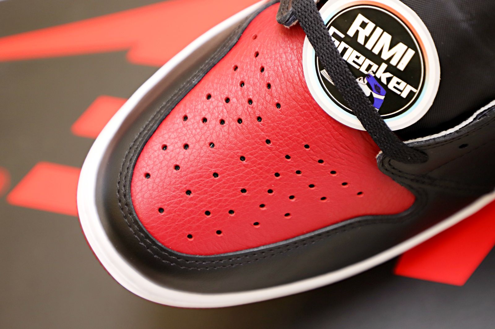 AIR JORDAN 1 RETRO HIGH OG 