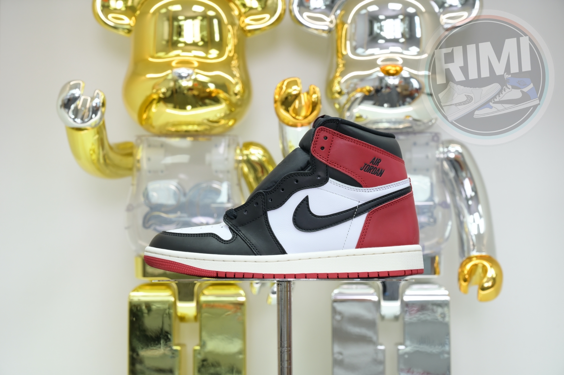 Jordan Air Jordan 1High OG“Black Toe Reimagined”