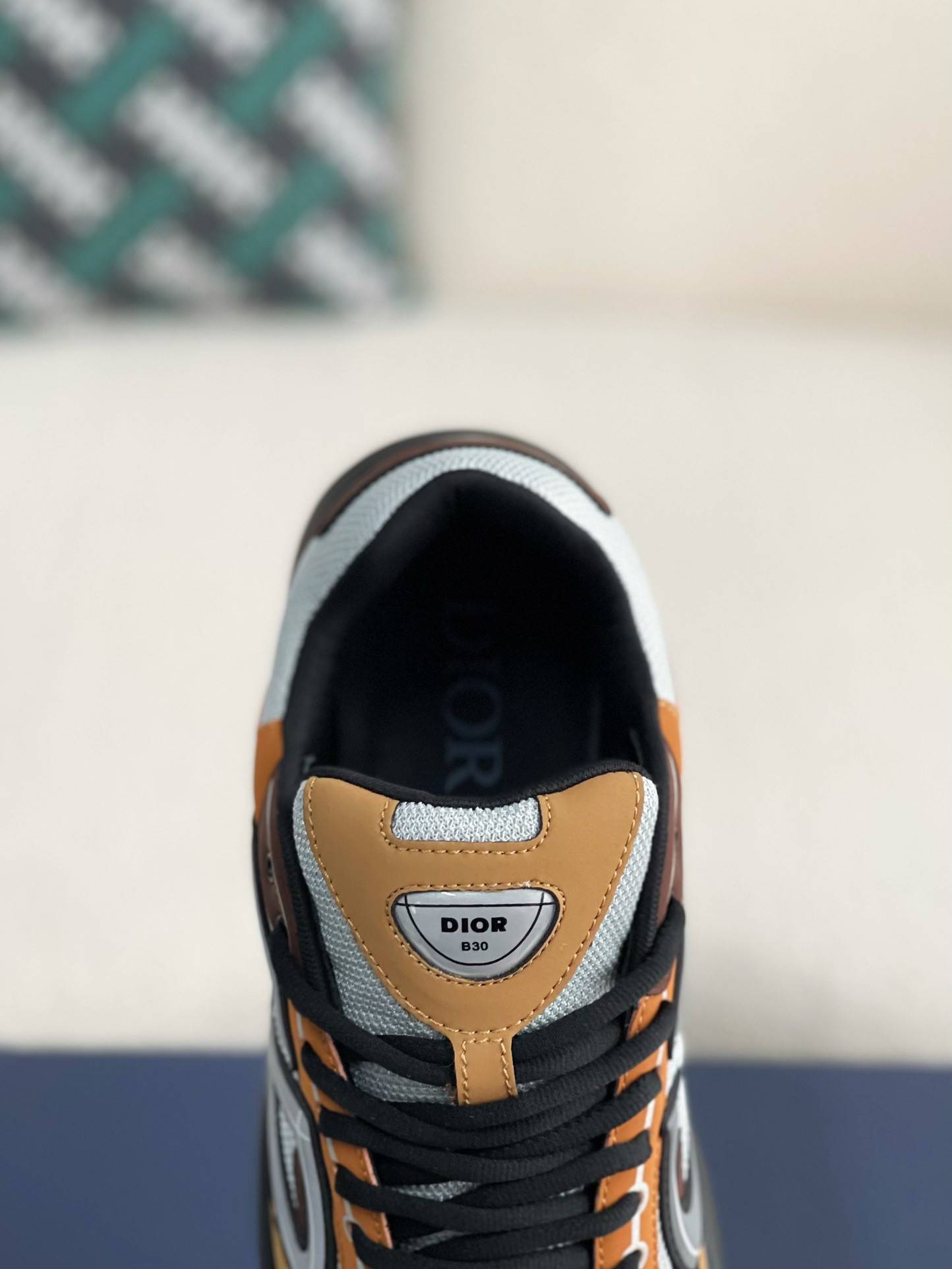 D*OR B30 New Sneaker