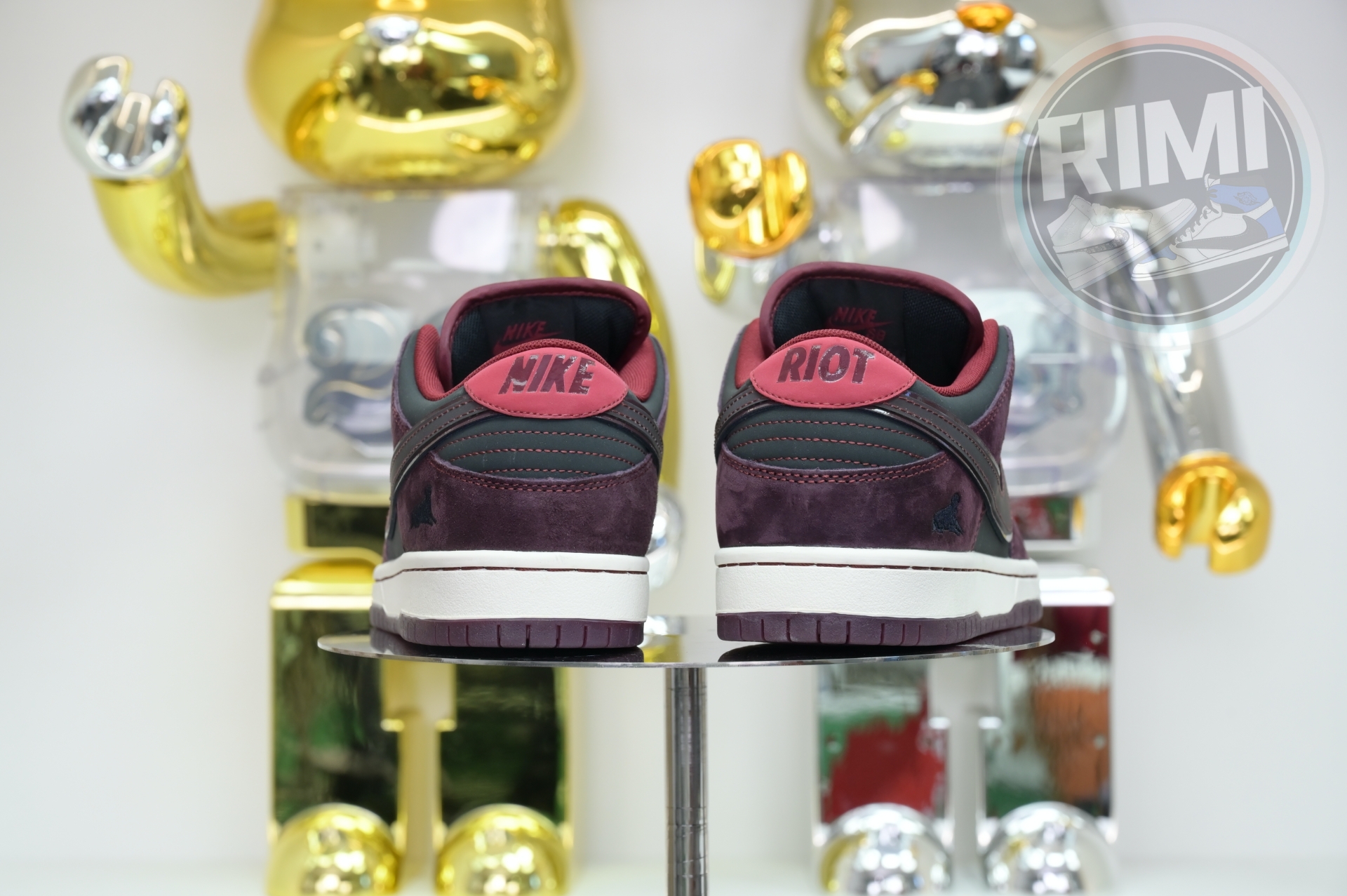 RIOT Skateshop x Nike SB Dunk Low