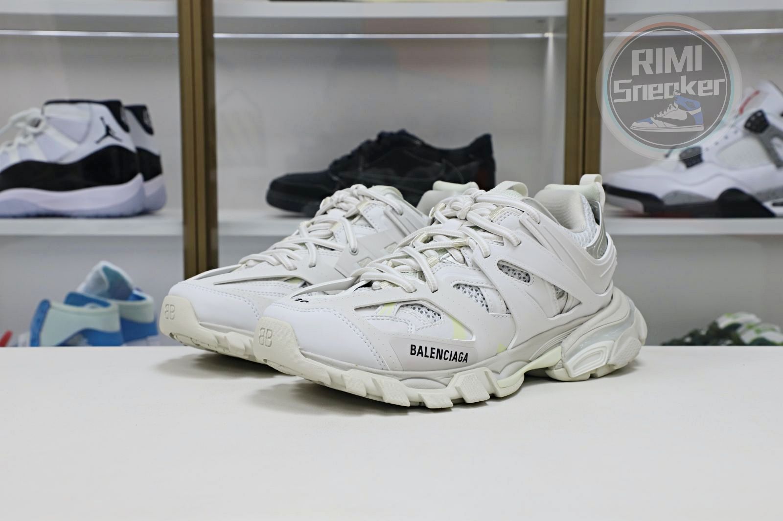 Balenciaga BLGA  Track（LED）