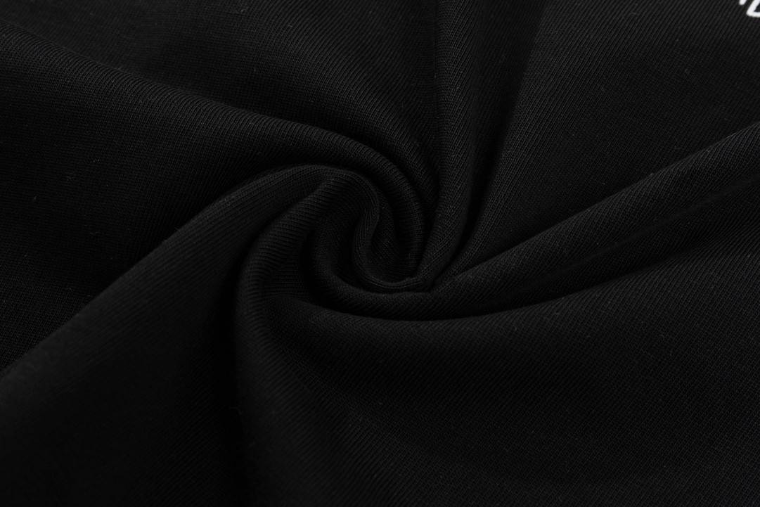 Louis Vuitton 23ss small plane full print pattern gold classic T-shirt