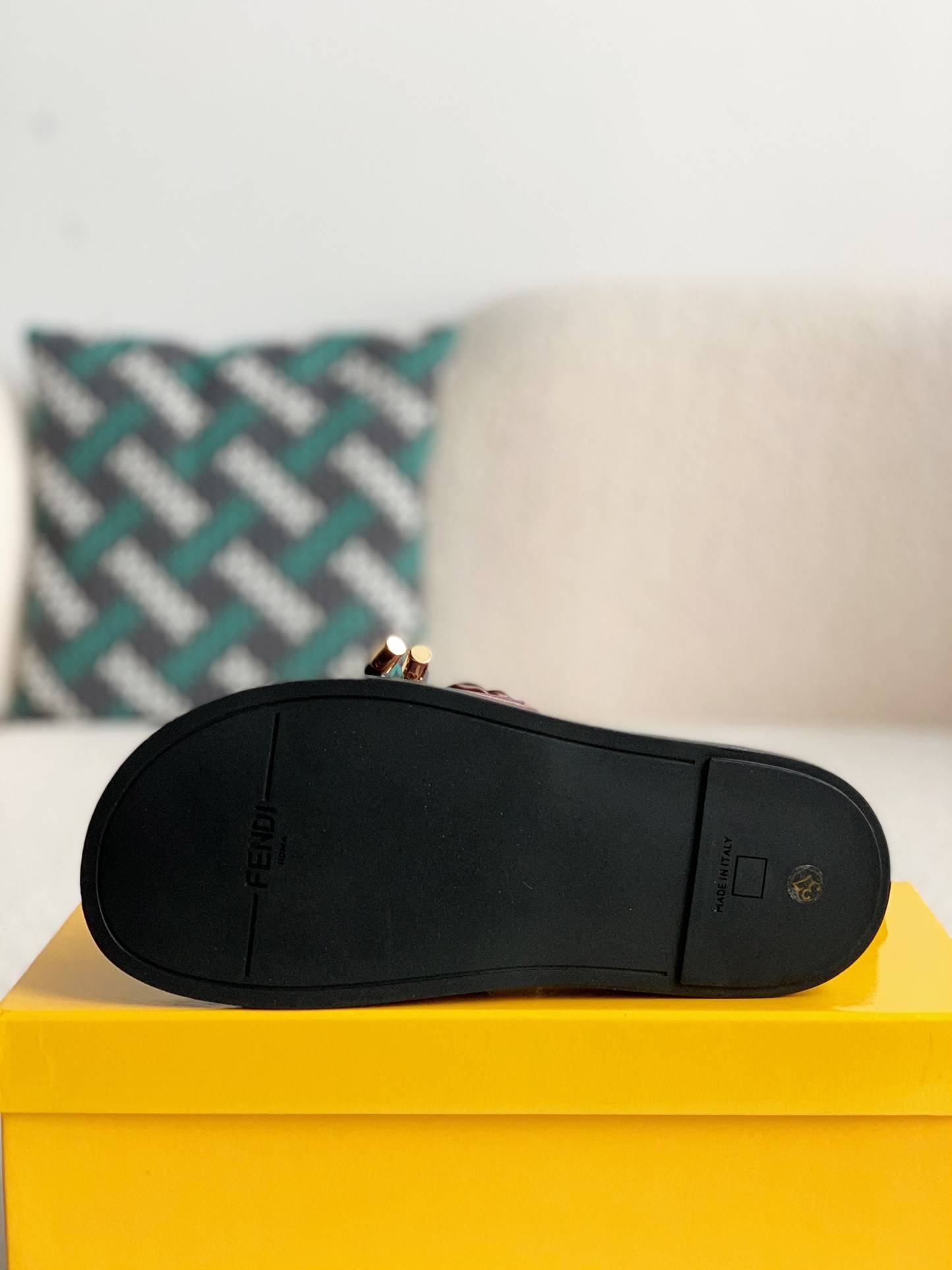 Fendi slippers