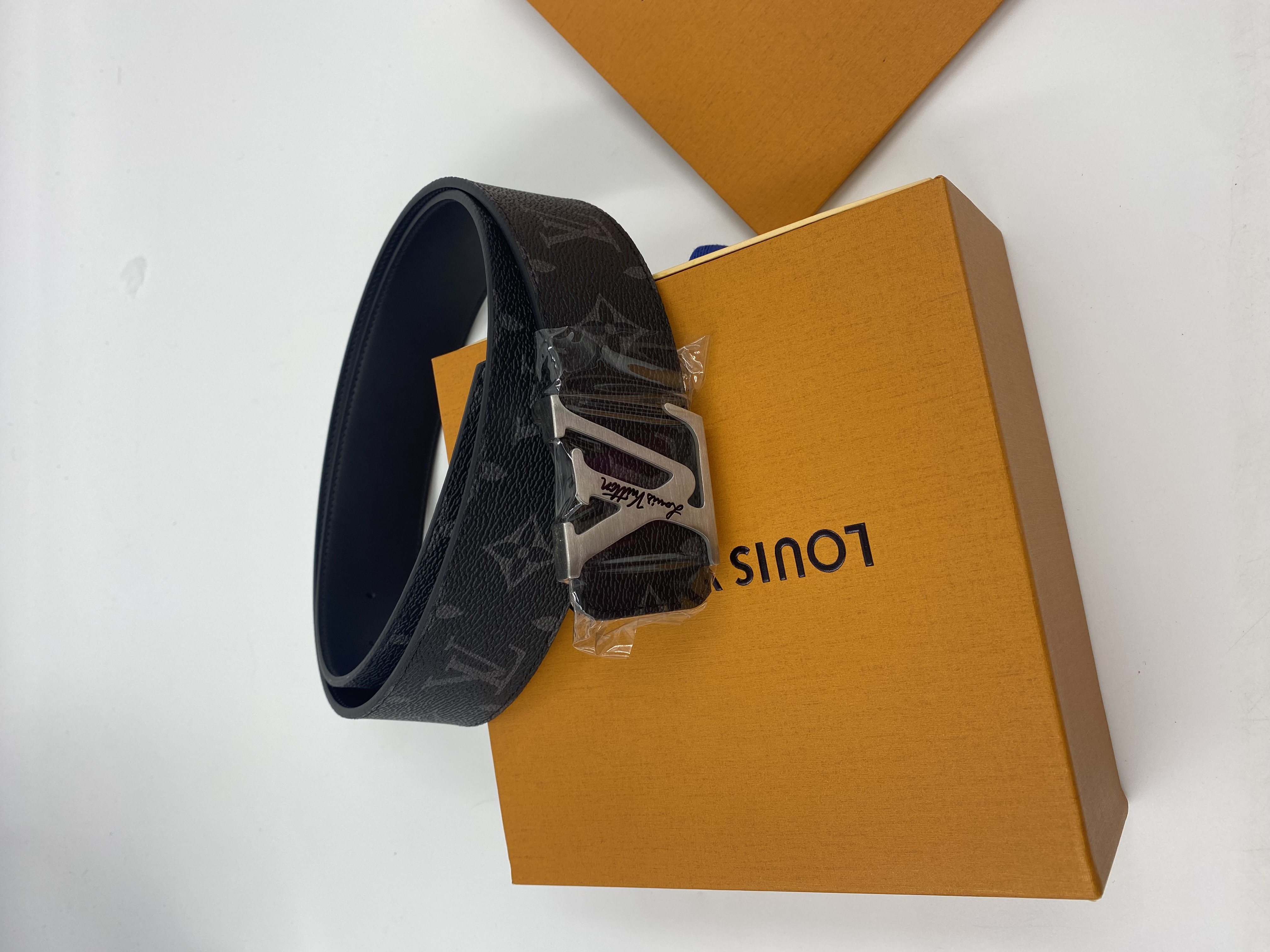 Louis Vuitton Belt 000150