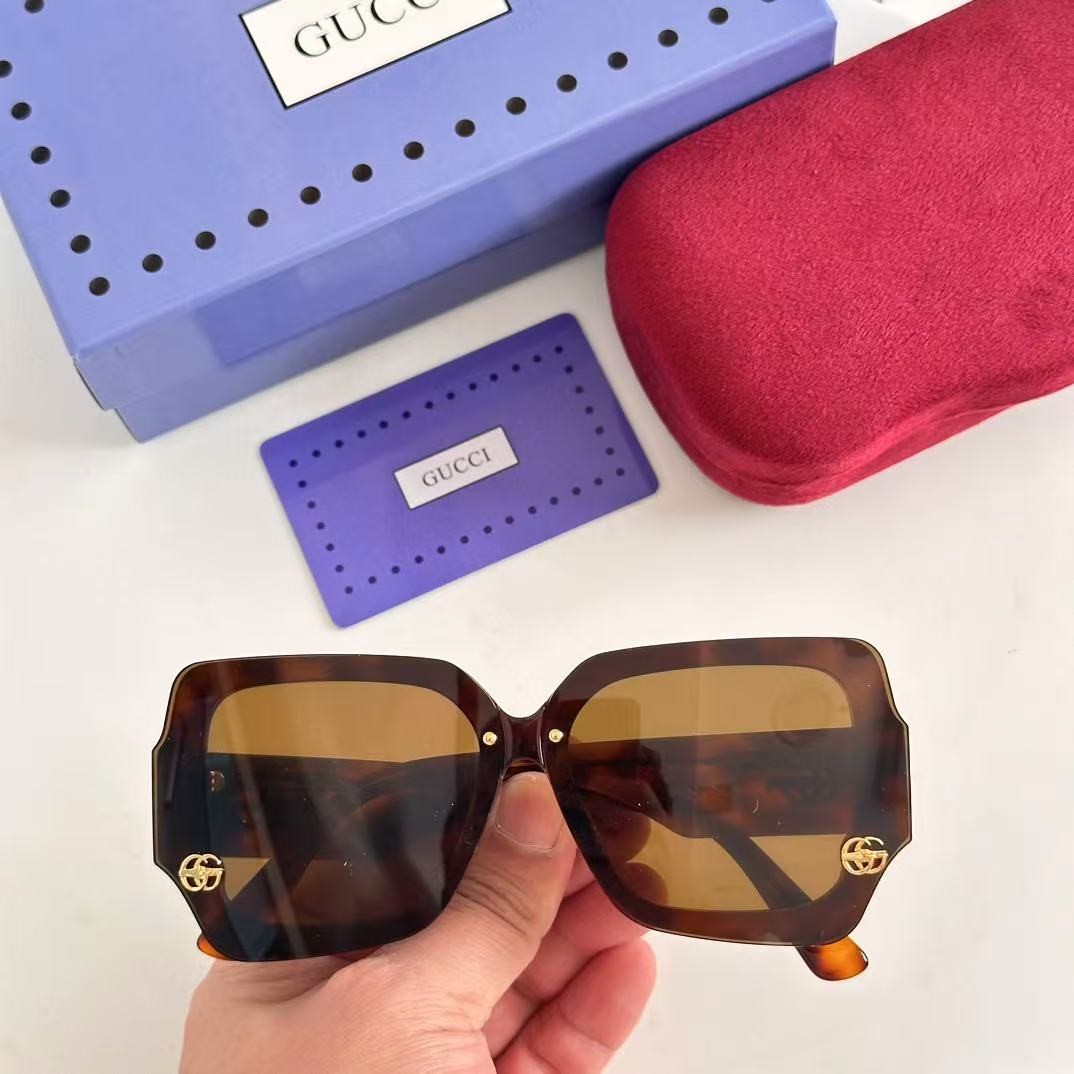 G*u*i new trend sunglasses