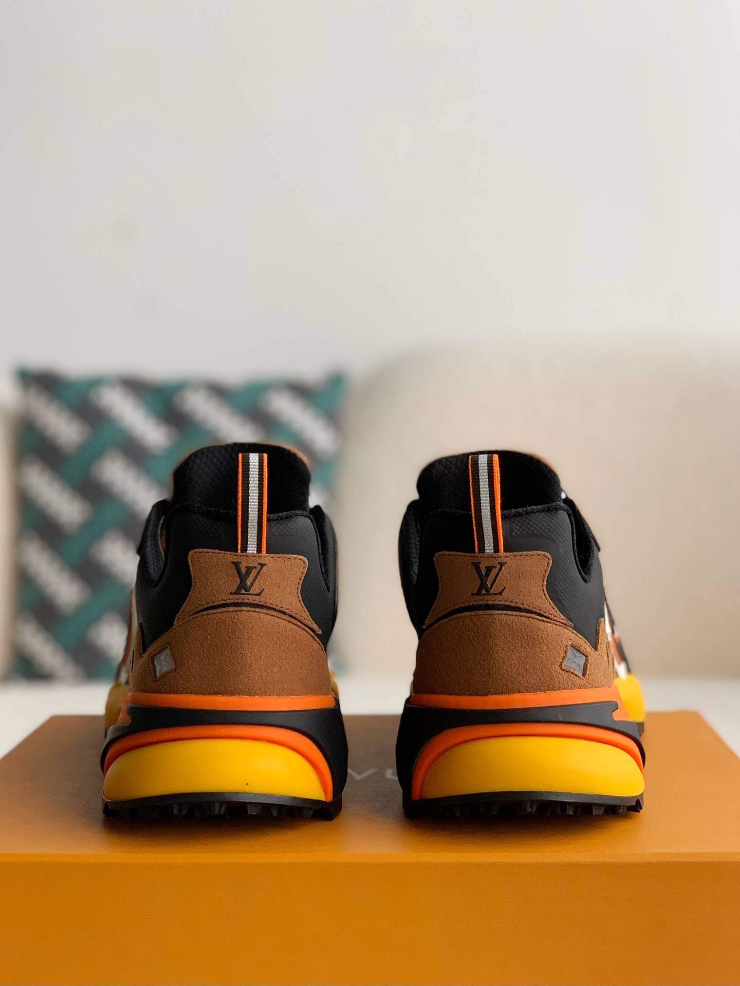 L*V Runner Tatic Sneakers