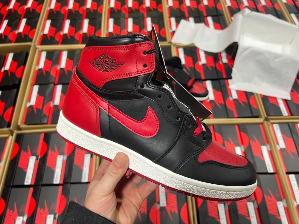 Air Jordan 1 High ’85 “Bred” HV6674-067