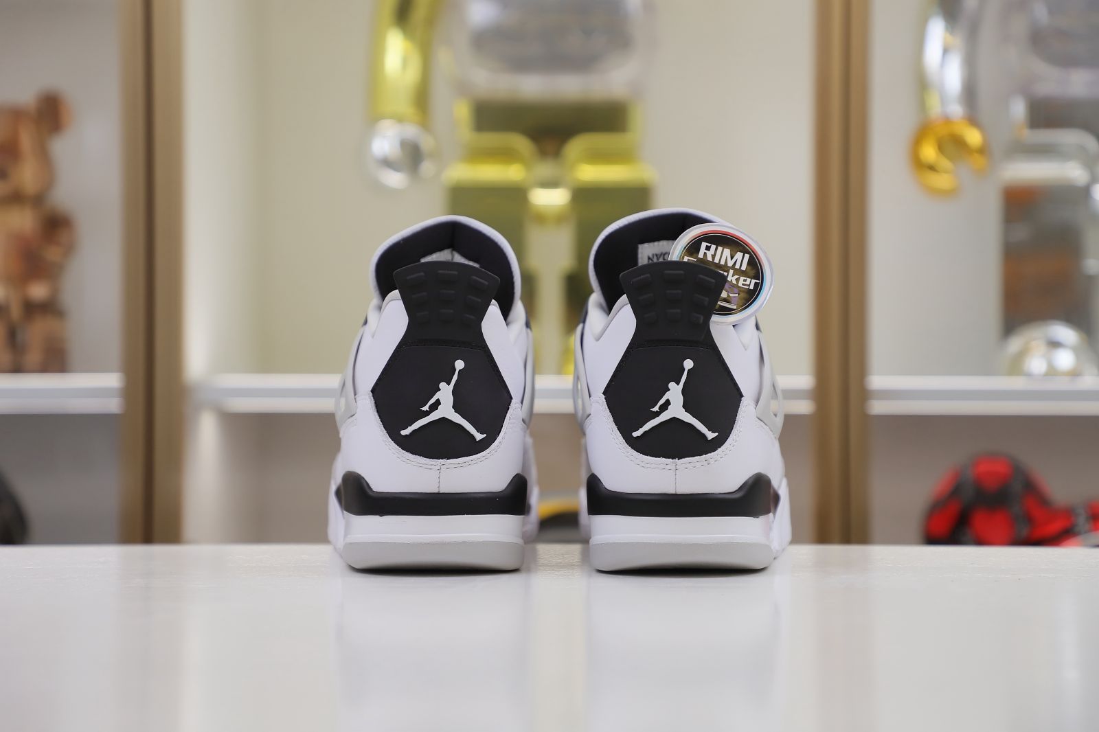 AIR JORDAN 4 MILITARY BLACK DH6927-111