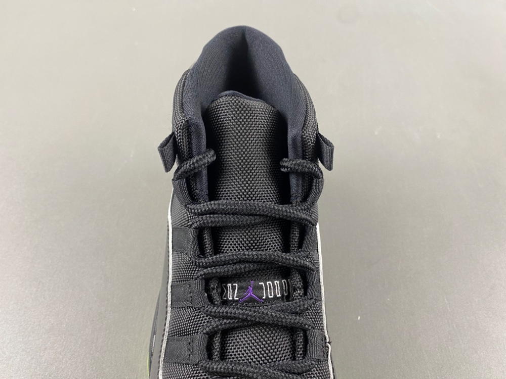 Air Jordan 11  CT8012-003
