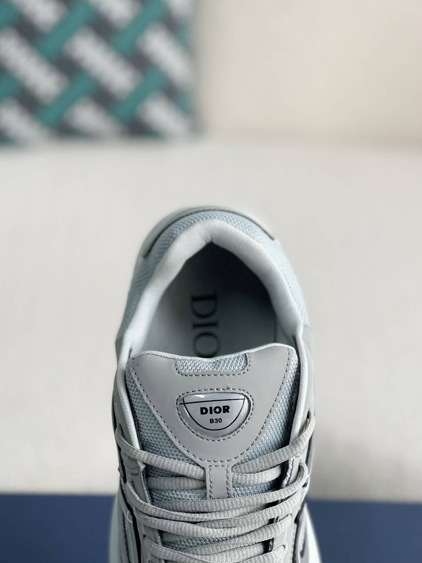 D*OR B30 New Sneaker