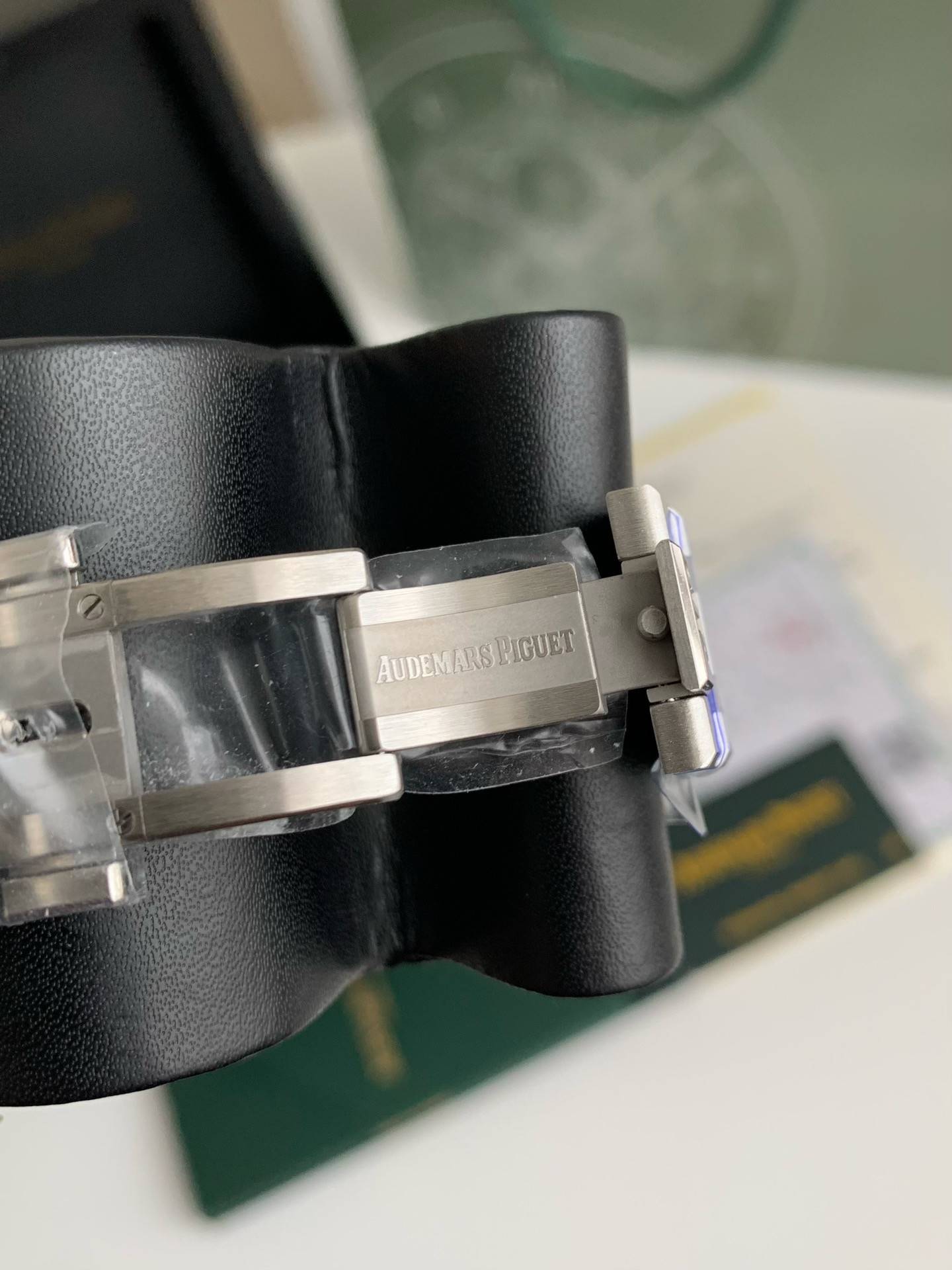 Audemars Piguet Royal Oak Series Men