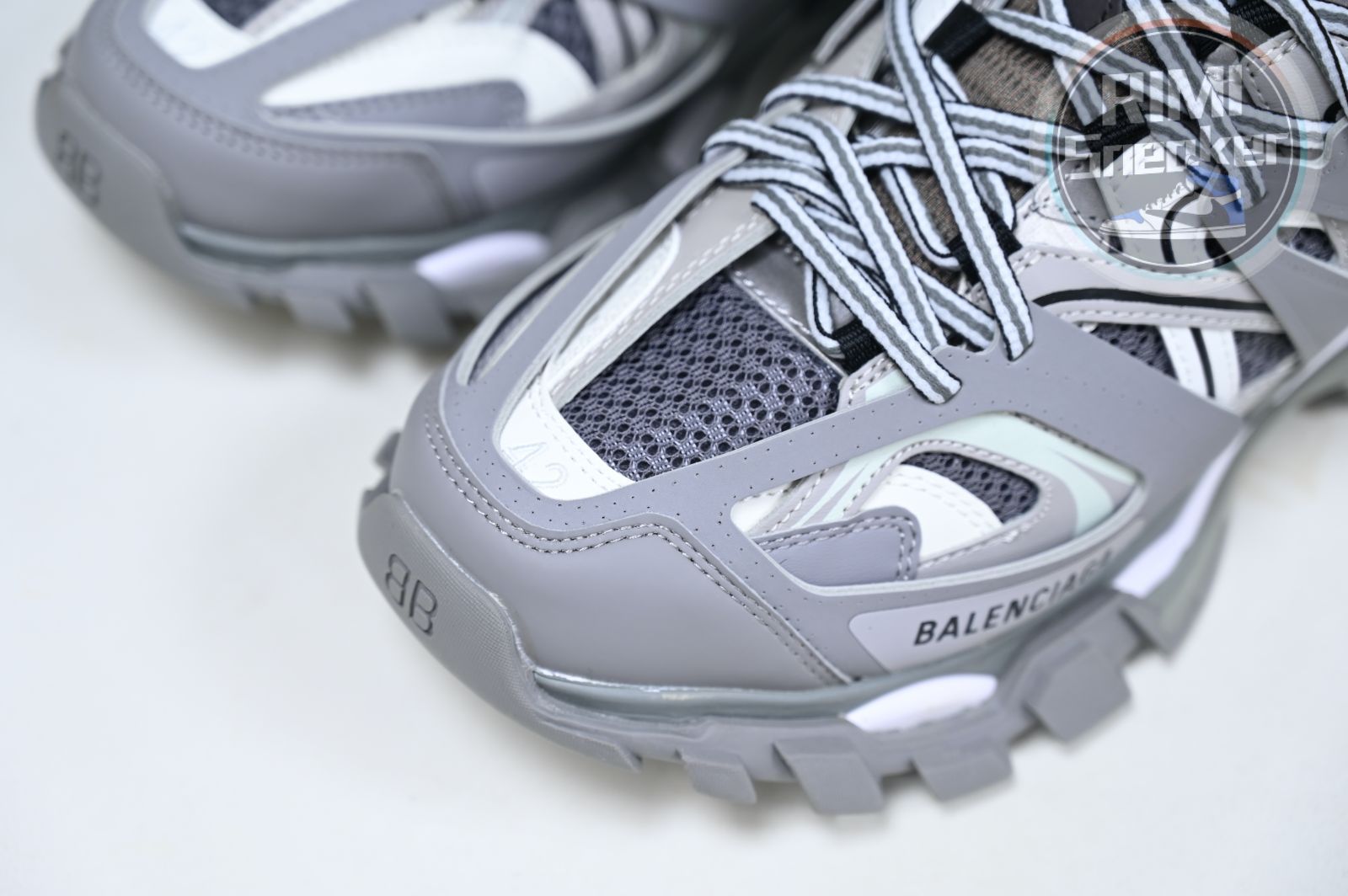 Balenciaga BLGA Track(LED)