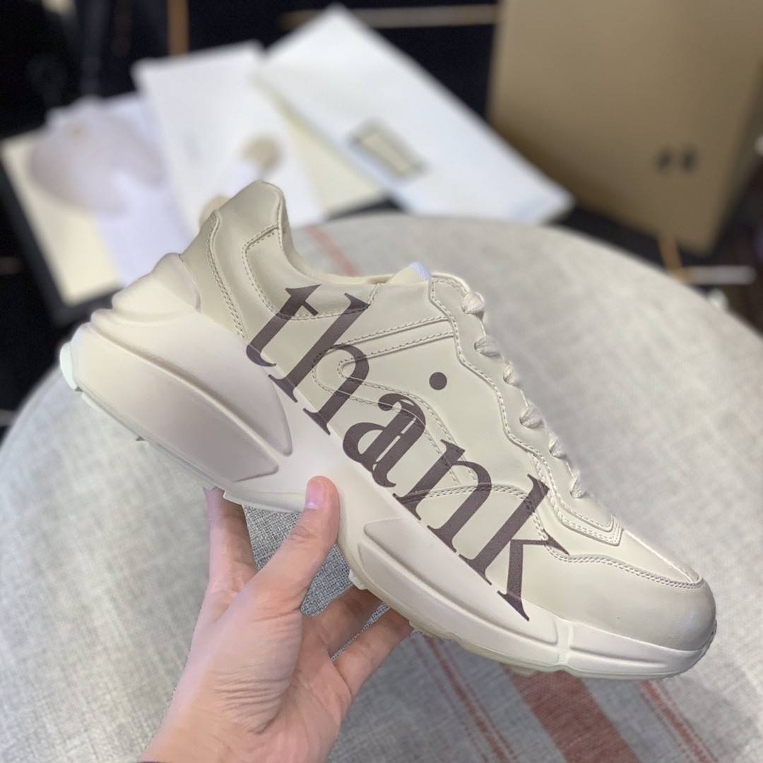 GU*IRetro Clunky Sneaker