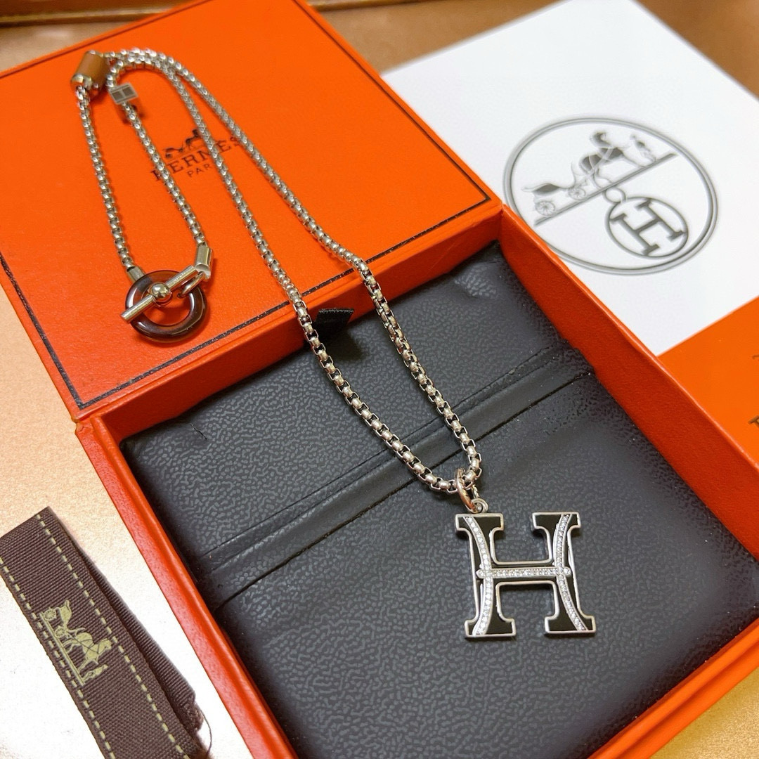 Hermès Necklace Pig Nose Necklace Series Jewelry Imported Customization Must-Have for Men and Women!