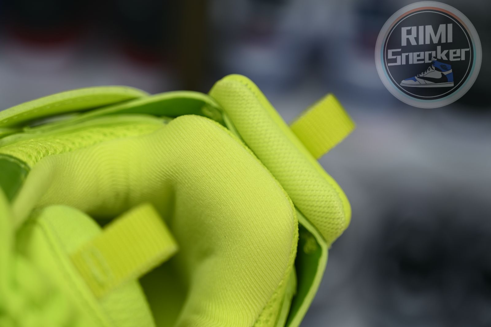 Balenciaga BLGA Track(LED)