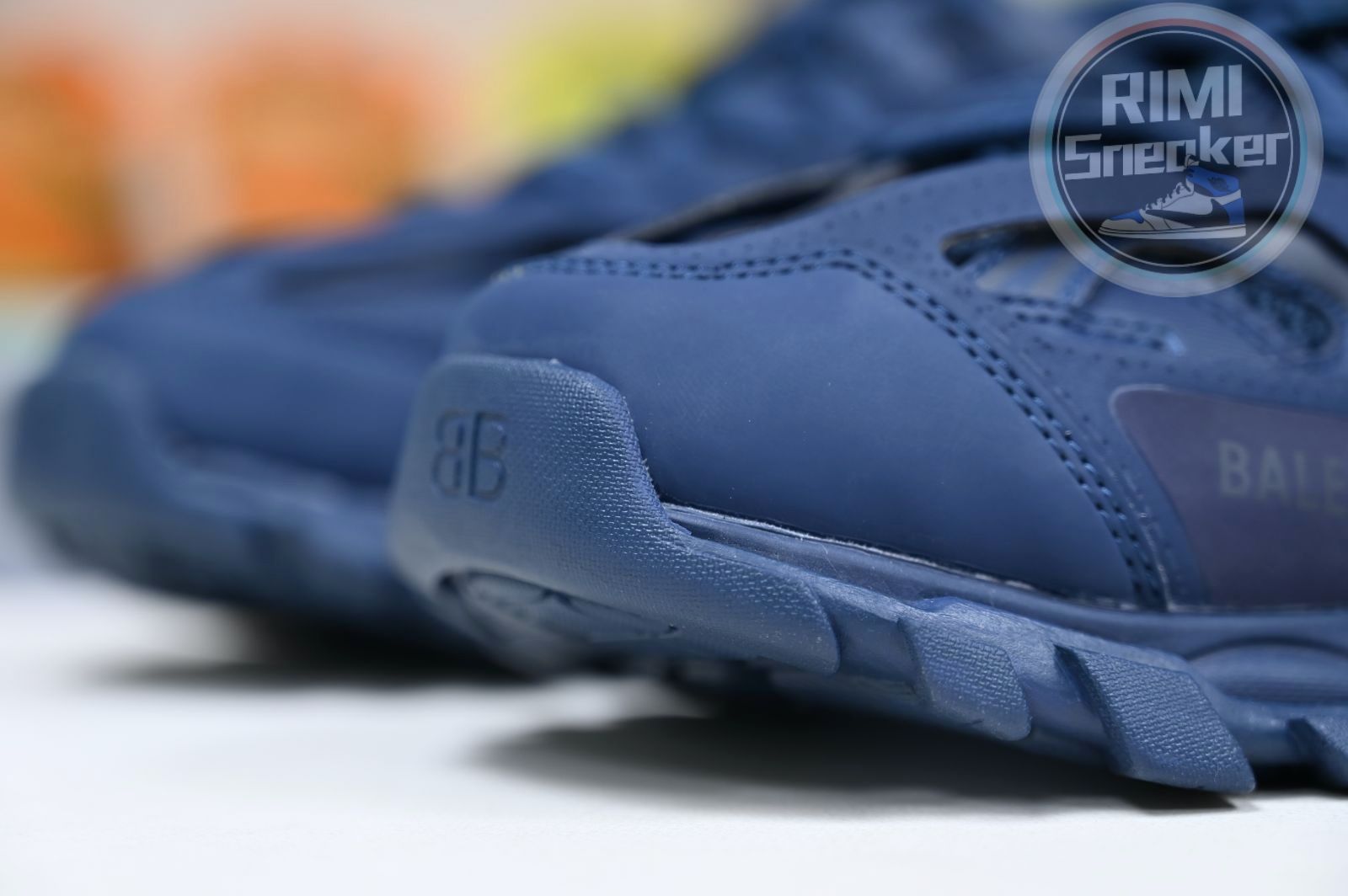 Balenciaga BLGA Track(LED)