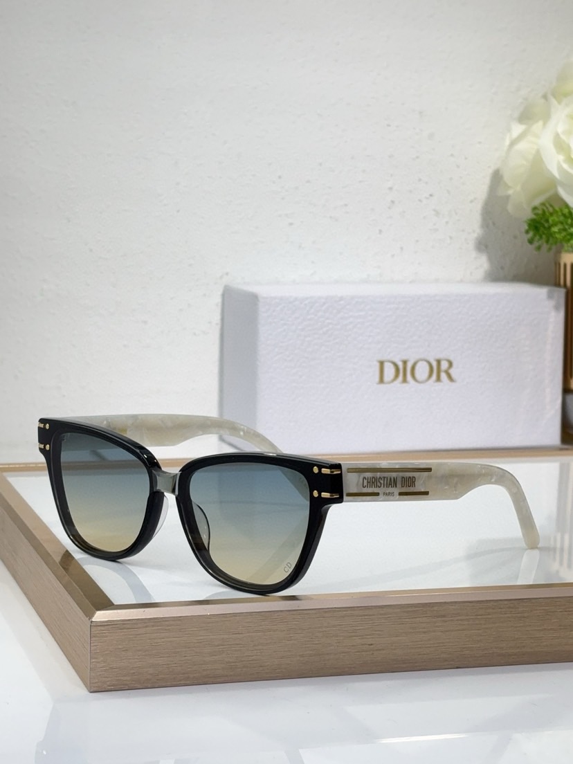 Dior  Sunglasses