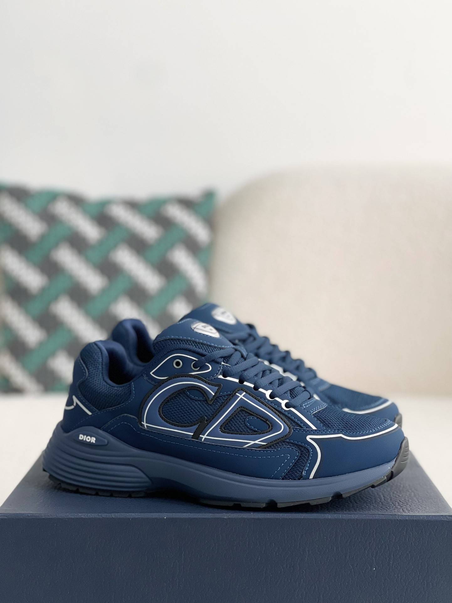 D*OR B30 New Sneaker