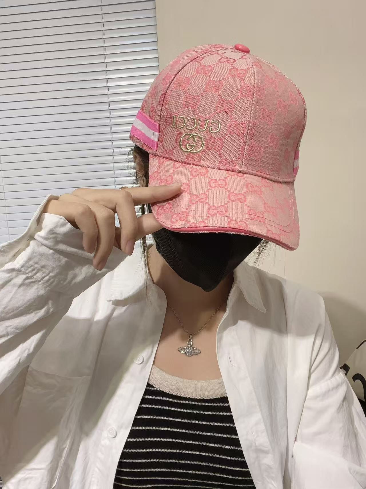 [#4827] G*u*i baseball cap peaked c ap hat