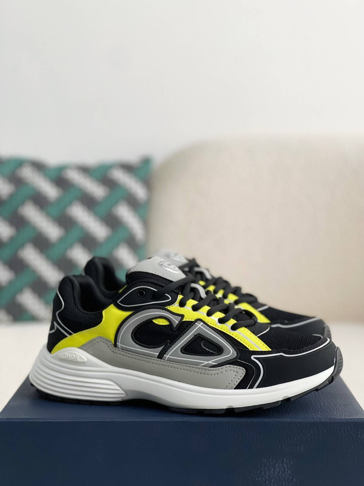 D*OR B30 New Sneaker