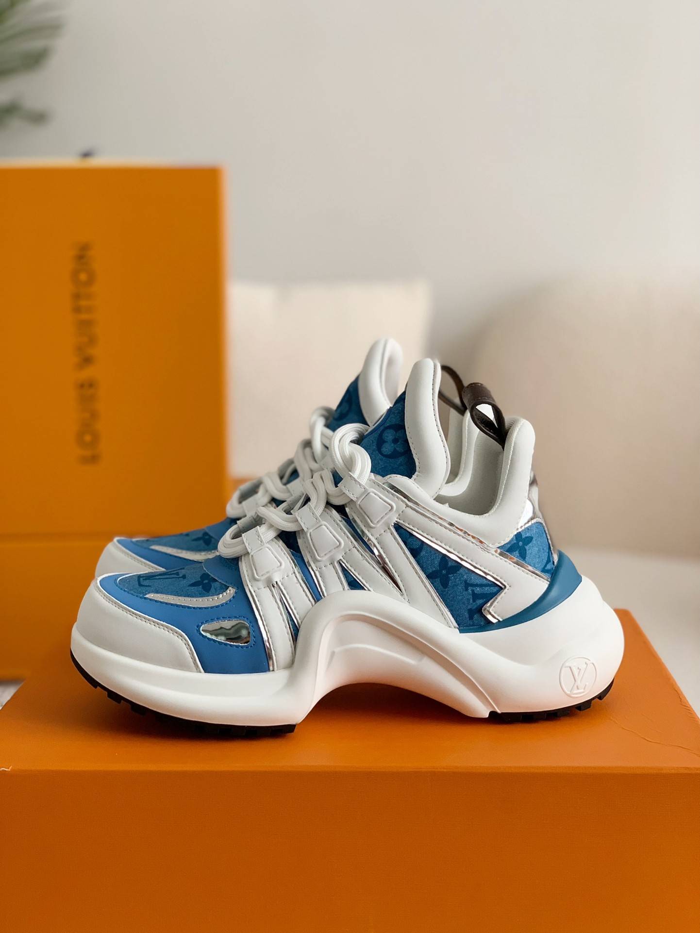 L*V Archlight Sneaker