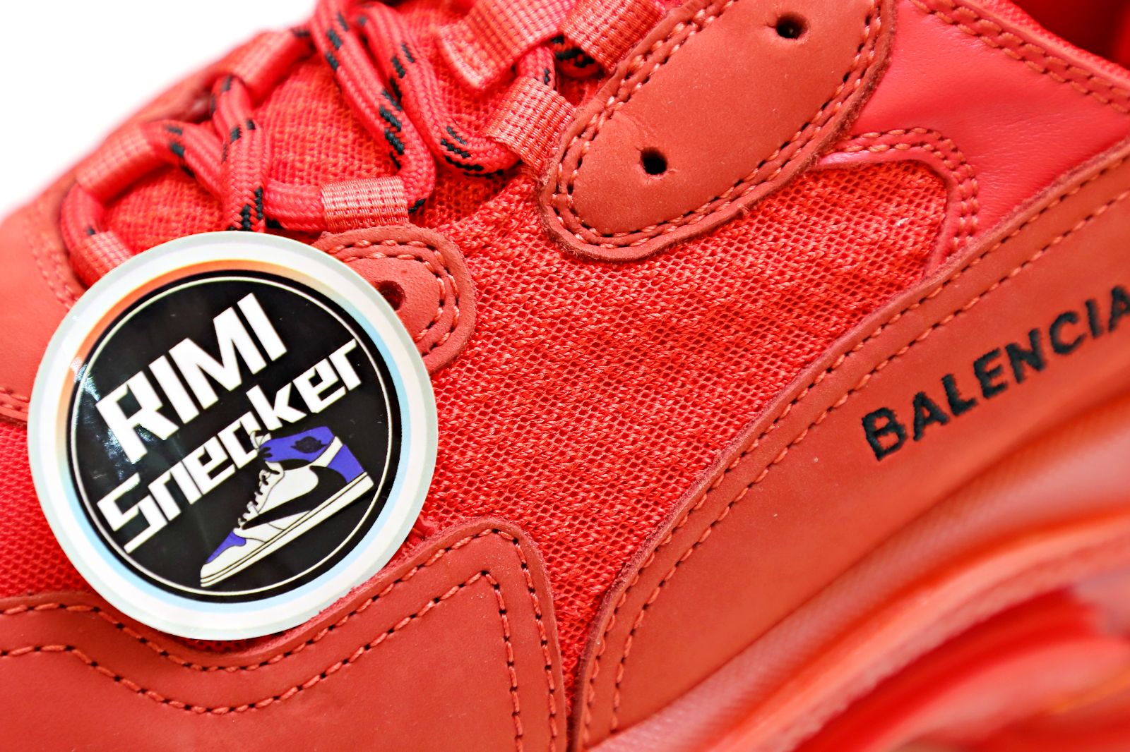 Balenciaga  TRIPLE S RED