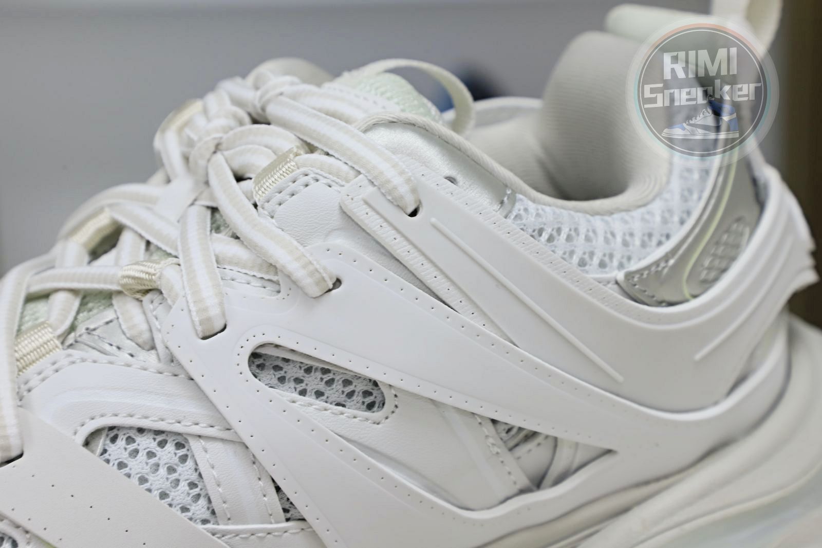 Balenciaga BLGA  Track（LED）