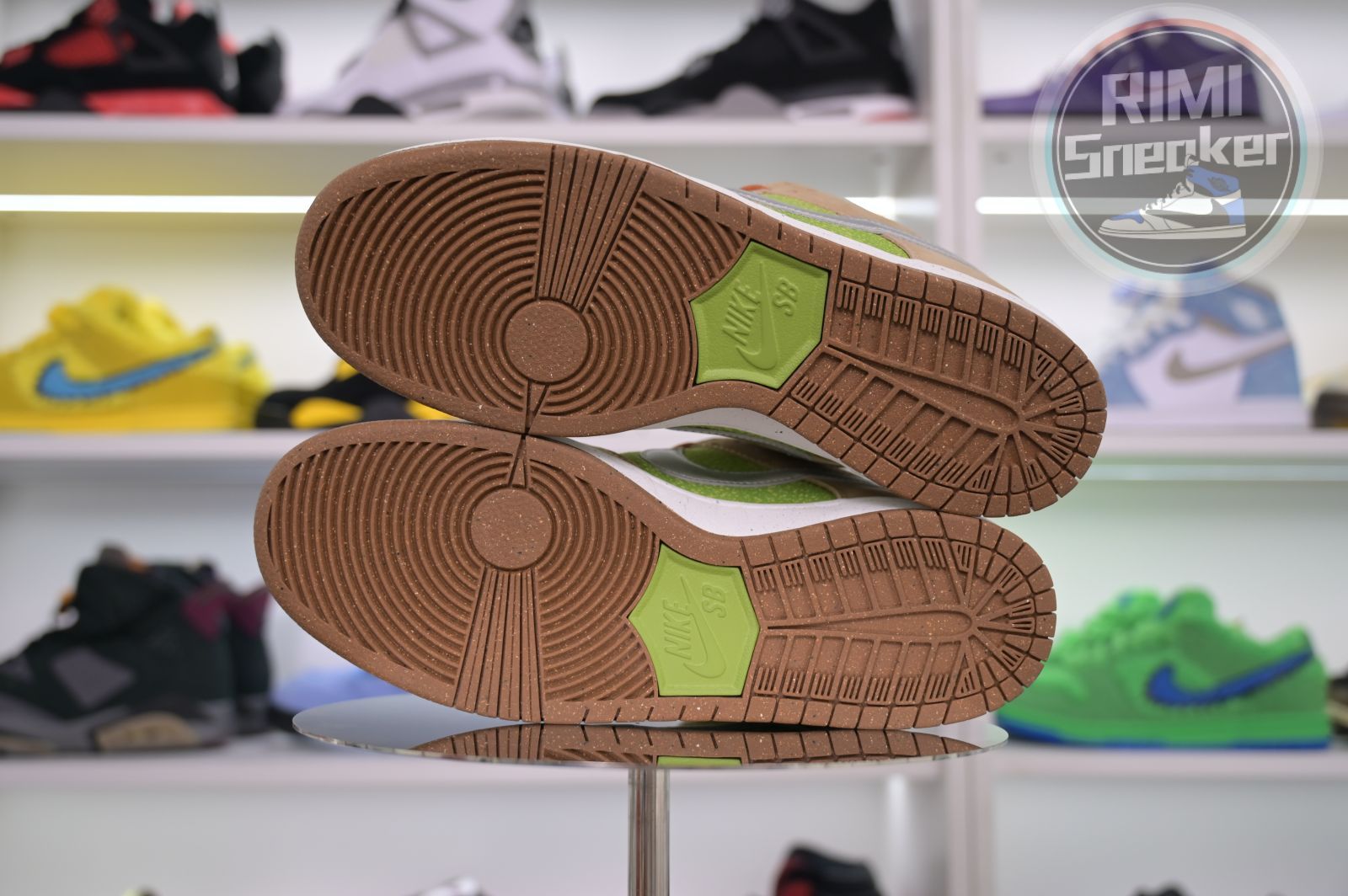 Nike Dunk SB Low"Dinner Plate"