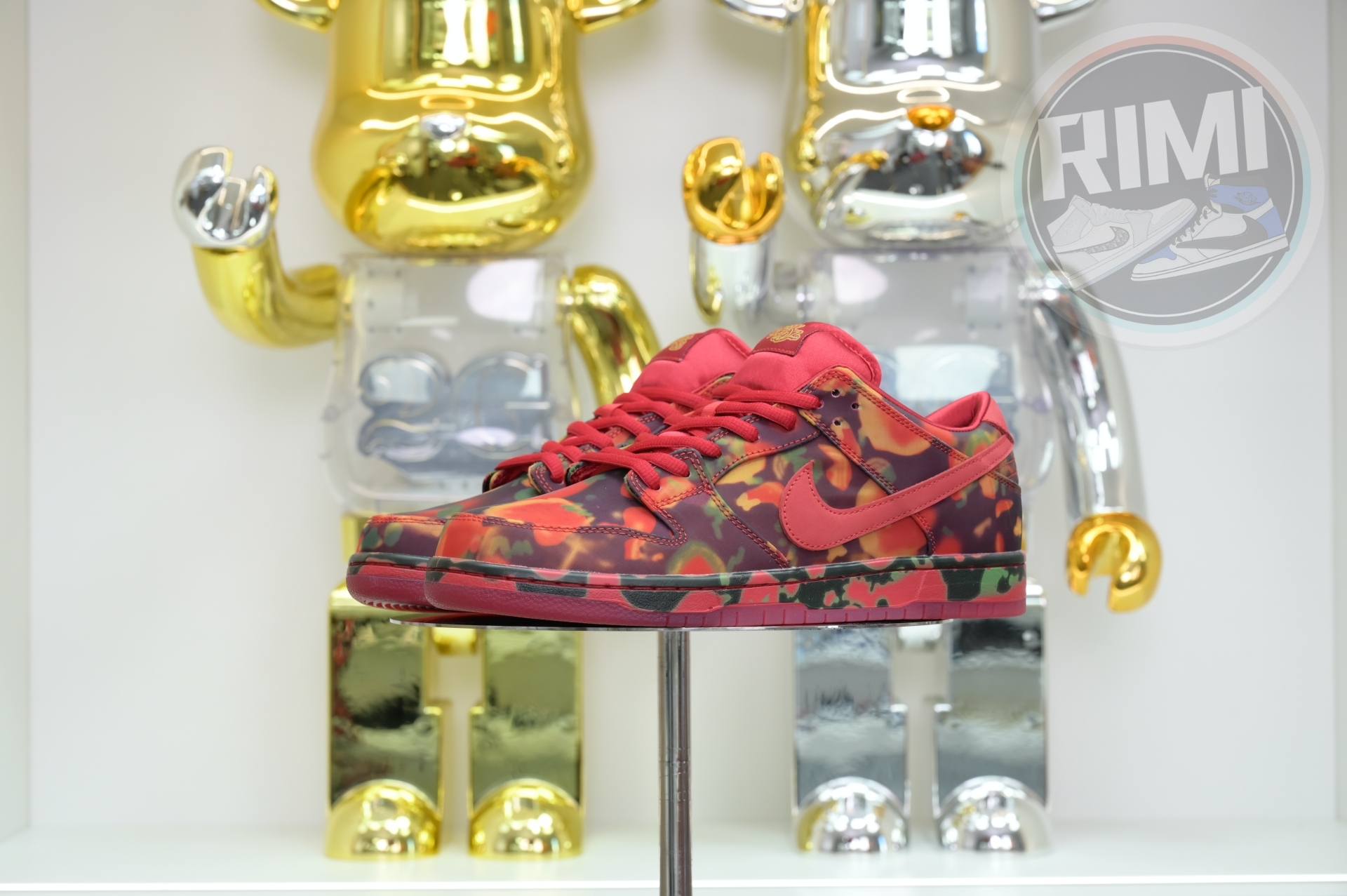 The Wizard of Oz x Nike SBDunk Low“Ruby Slipper”