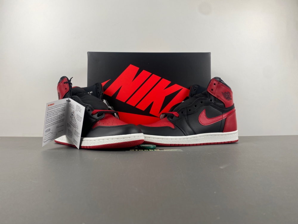 Air Jordan 1 High ’85 “Bred” HV6674-067