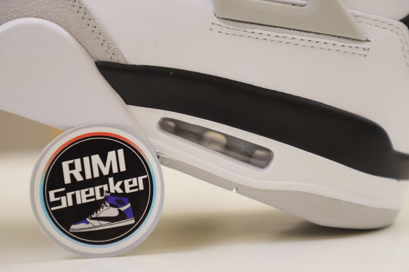 AIR JORDAN 4 MILITARY BLACK DH6927-111