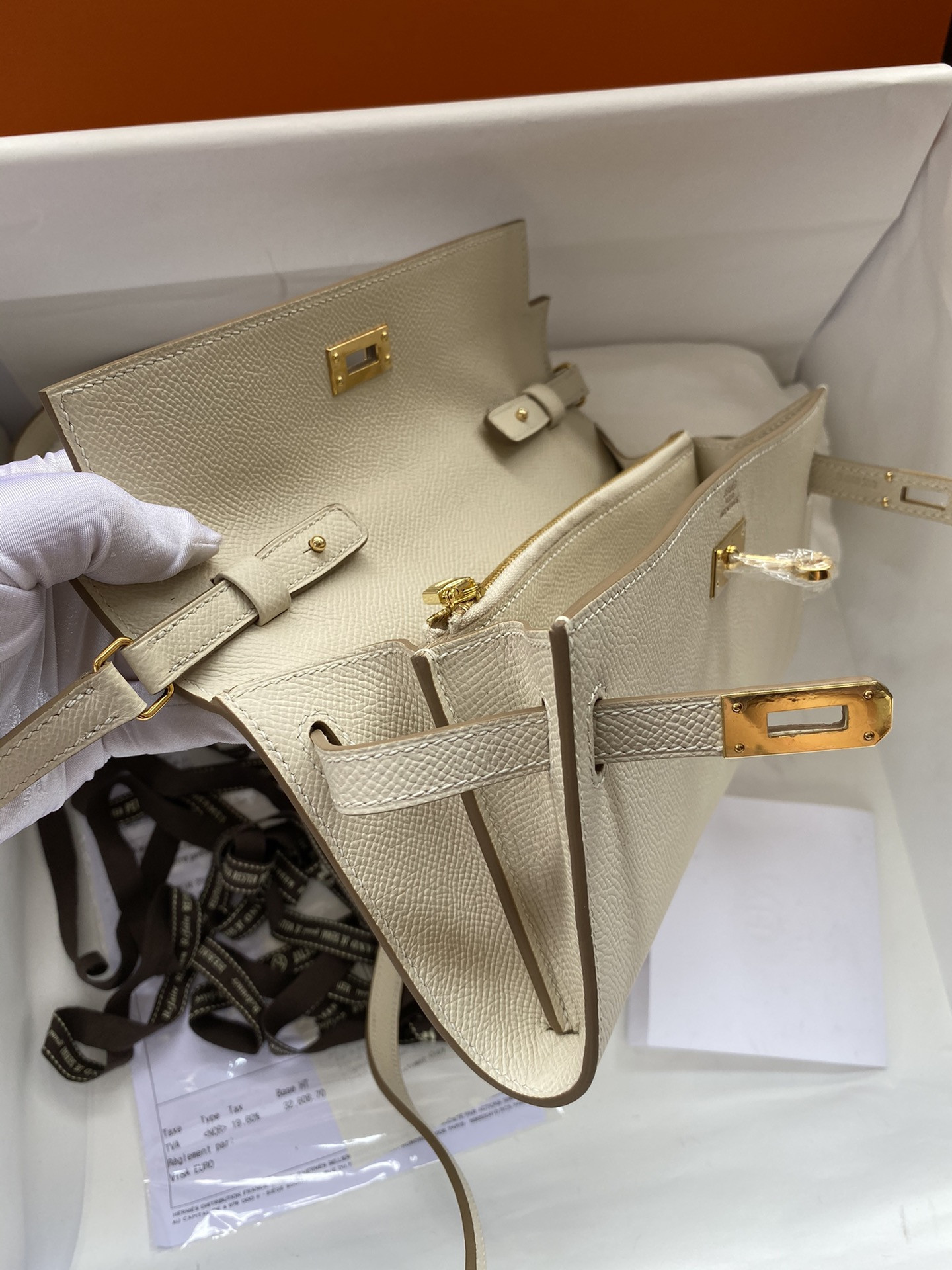 Kelly Classique To Go