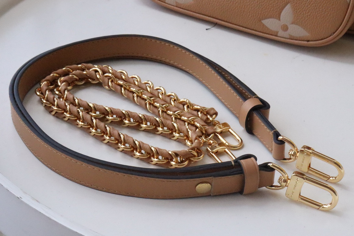 Louis Vuitton Multi Pochette Accessories Bag