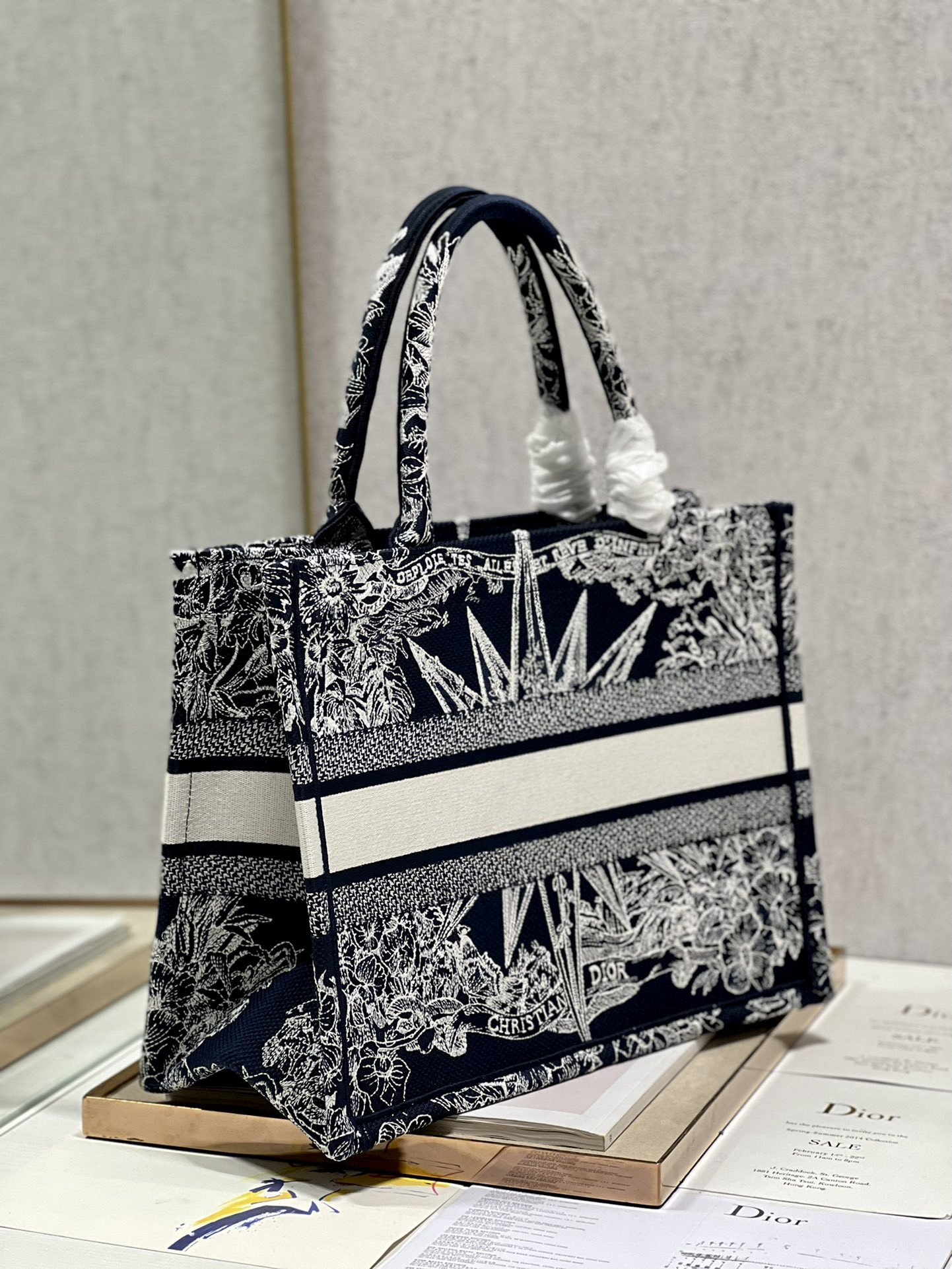 Medium Dior Book Tote