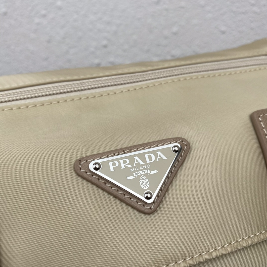 Prada Mailbag