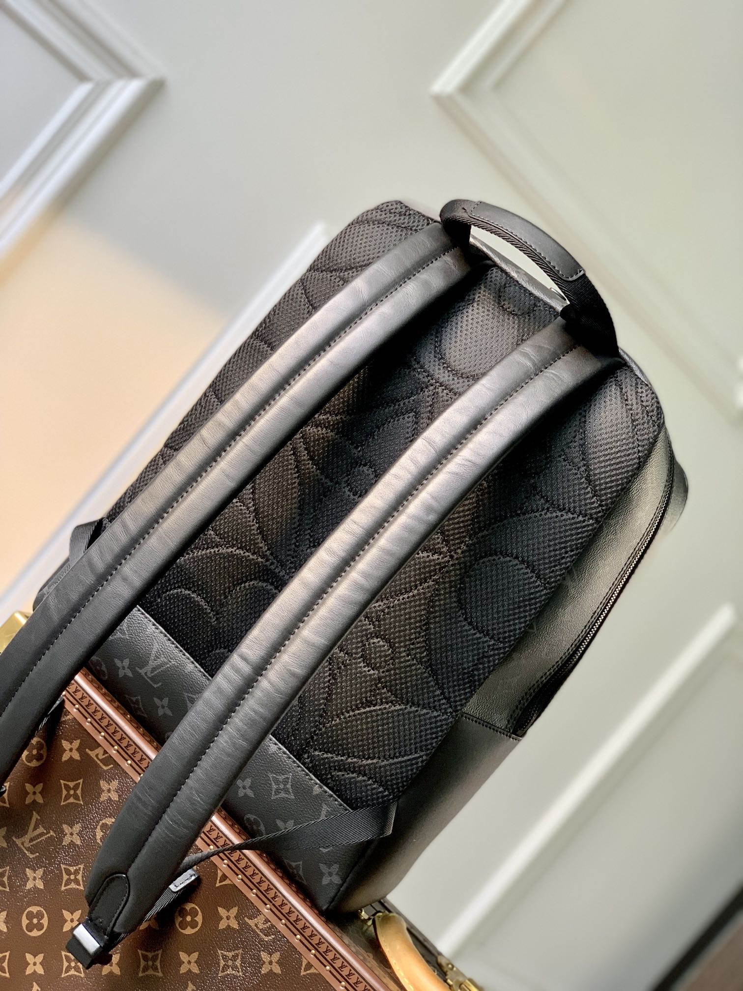 Louis Vuitton Dean Bag