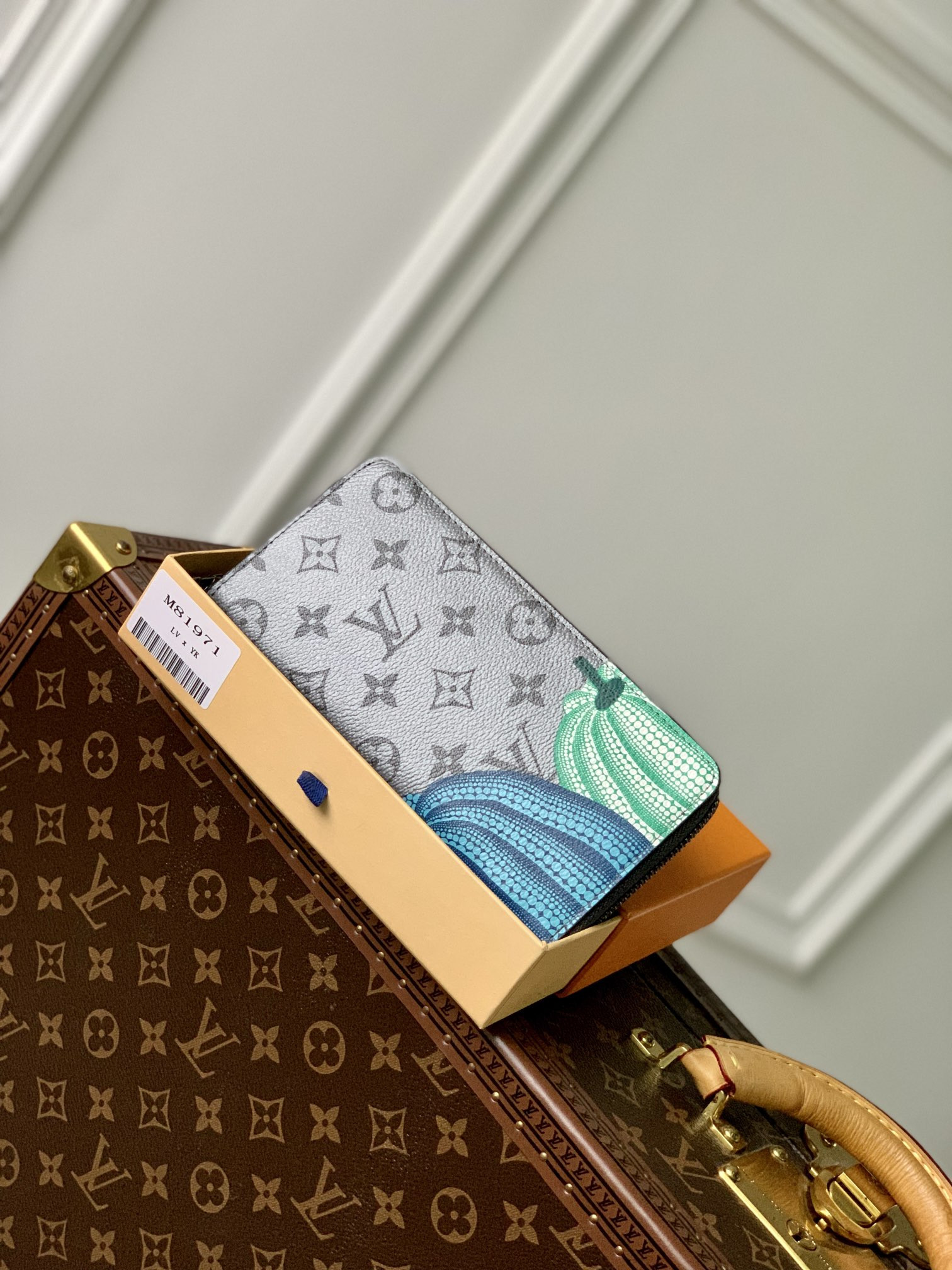 Louis Vuitton Yk Zippy Bag