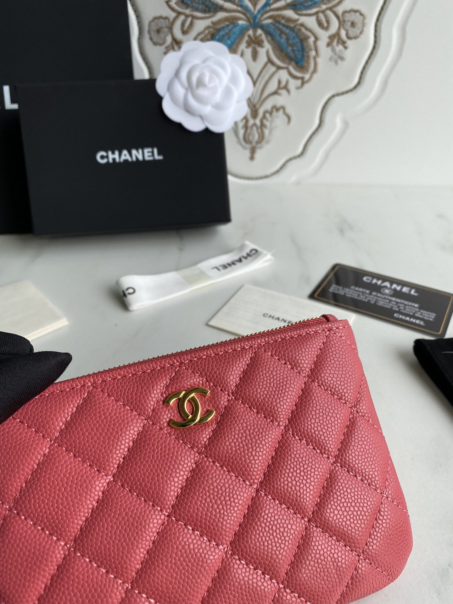 Chanle Zipped Wallet
