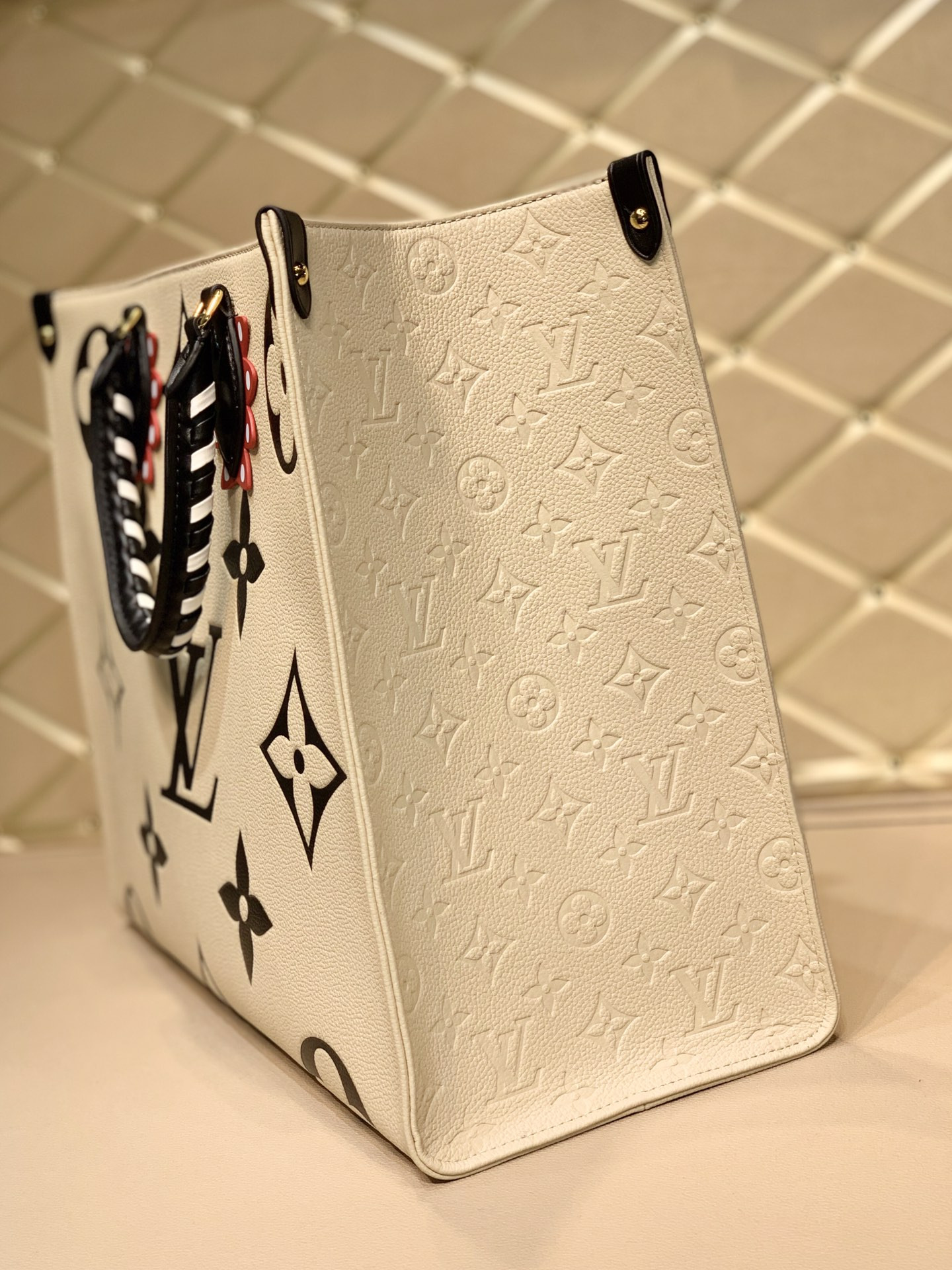 Louis Vuitton Onthego Bag