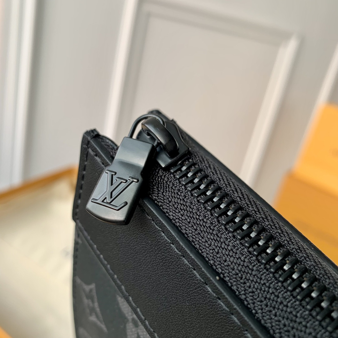 Louis Vuitton Pochette Jour Bag