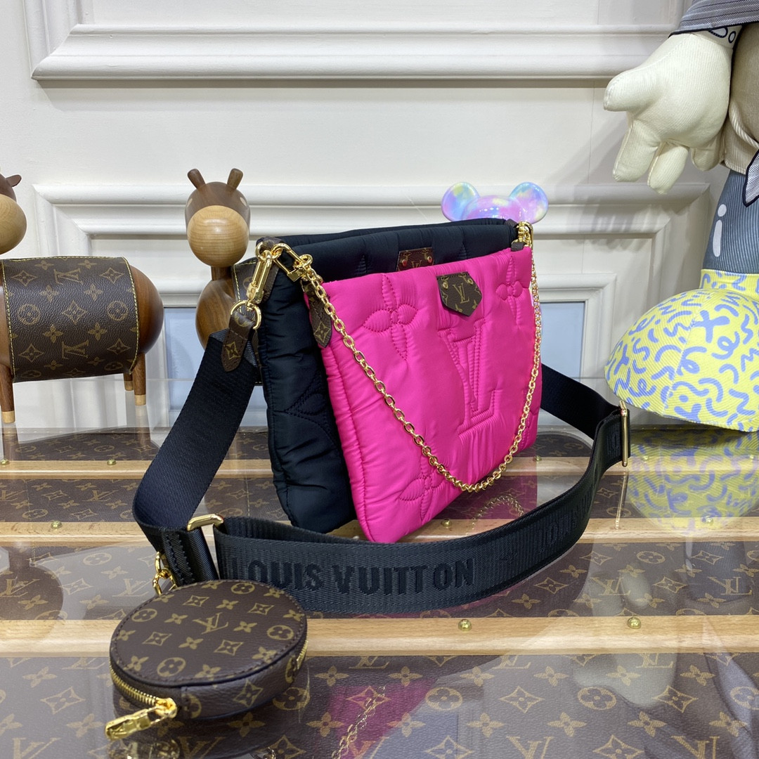 Louis Vuitton Maxi Multi Pochette Accessoires Bag